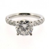 18ct white gold diamond set ring