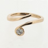 18ct gold diamond set ring